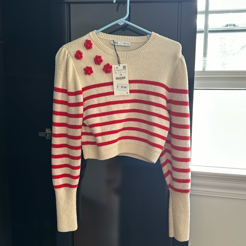 NWT Zara cropped striped sweater